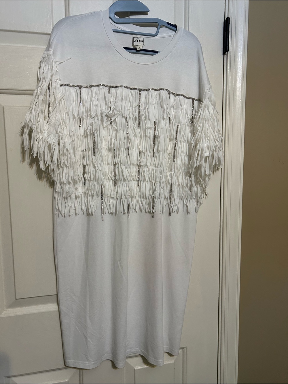 CIEN white fringe with Rhinestones dress women’s large